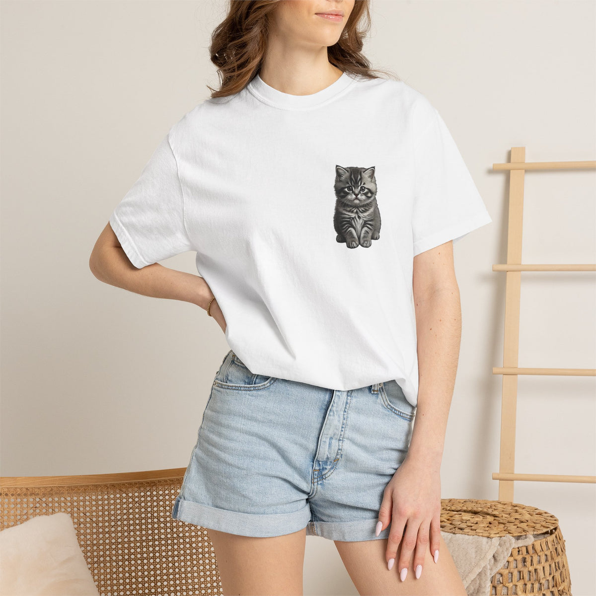 Grumpy Cat Illustration T-shirt | Miguel Collection , Minimal Cat Art