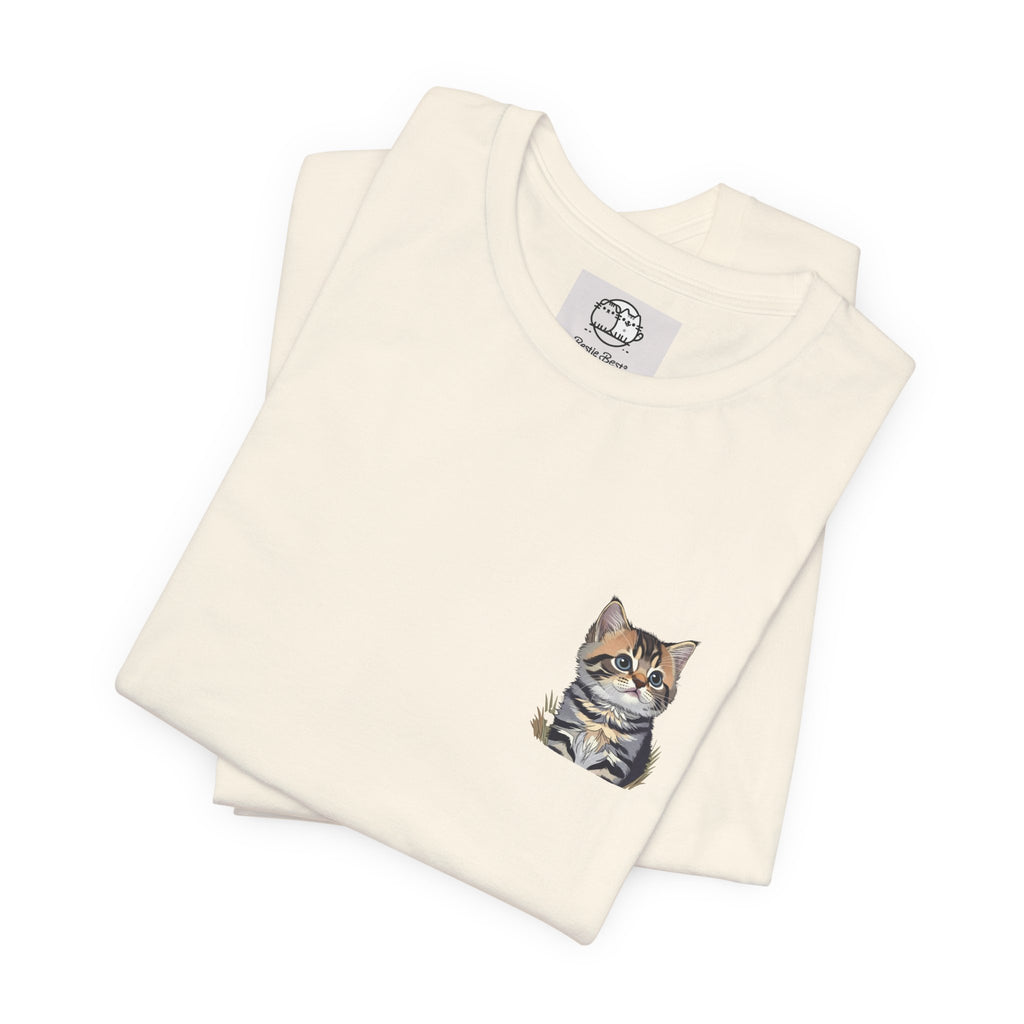 Main Coon Cat Pocket Art T-Shirt | Small Chest Cat Illustration- Bestie Best Collection