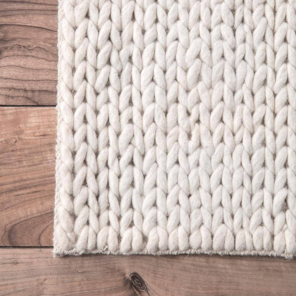 Caryatid Chunky Woolen Cable Off-White Doormat 3 Ft. X 5 Ft. Area Rug