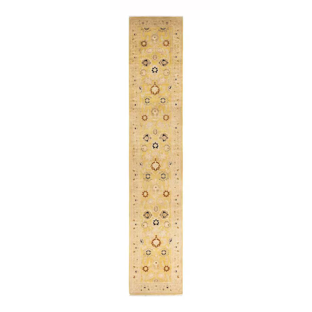 Eclectic Green 2 Ft. X 13 Ft. Floral Wool Indoor Runner Rug