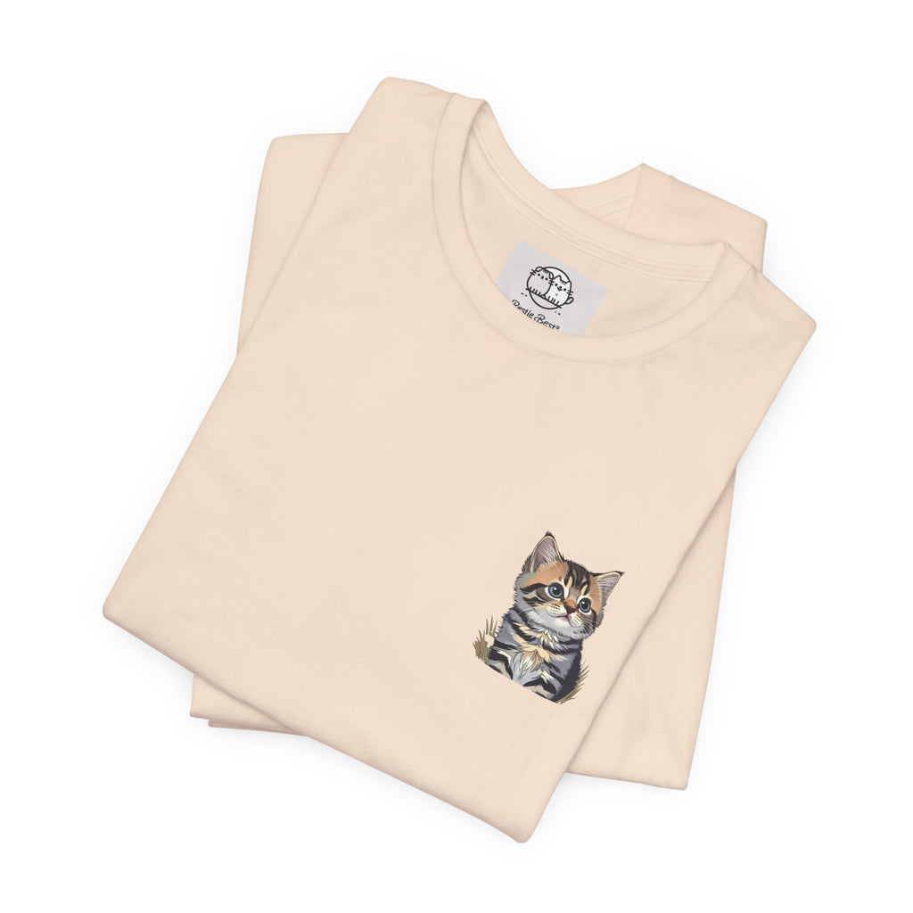 Main Coon Cat Pocket Art T-Shirt | Small Chest Cat Illustration- Bestie Best Collection