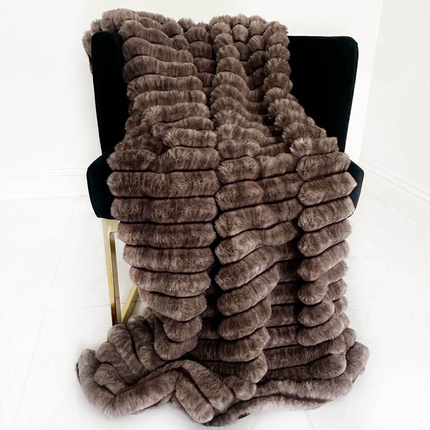 Plutus Brown Luxe Bunny Faux Fur Luxury Throw Blanket