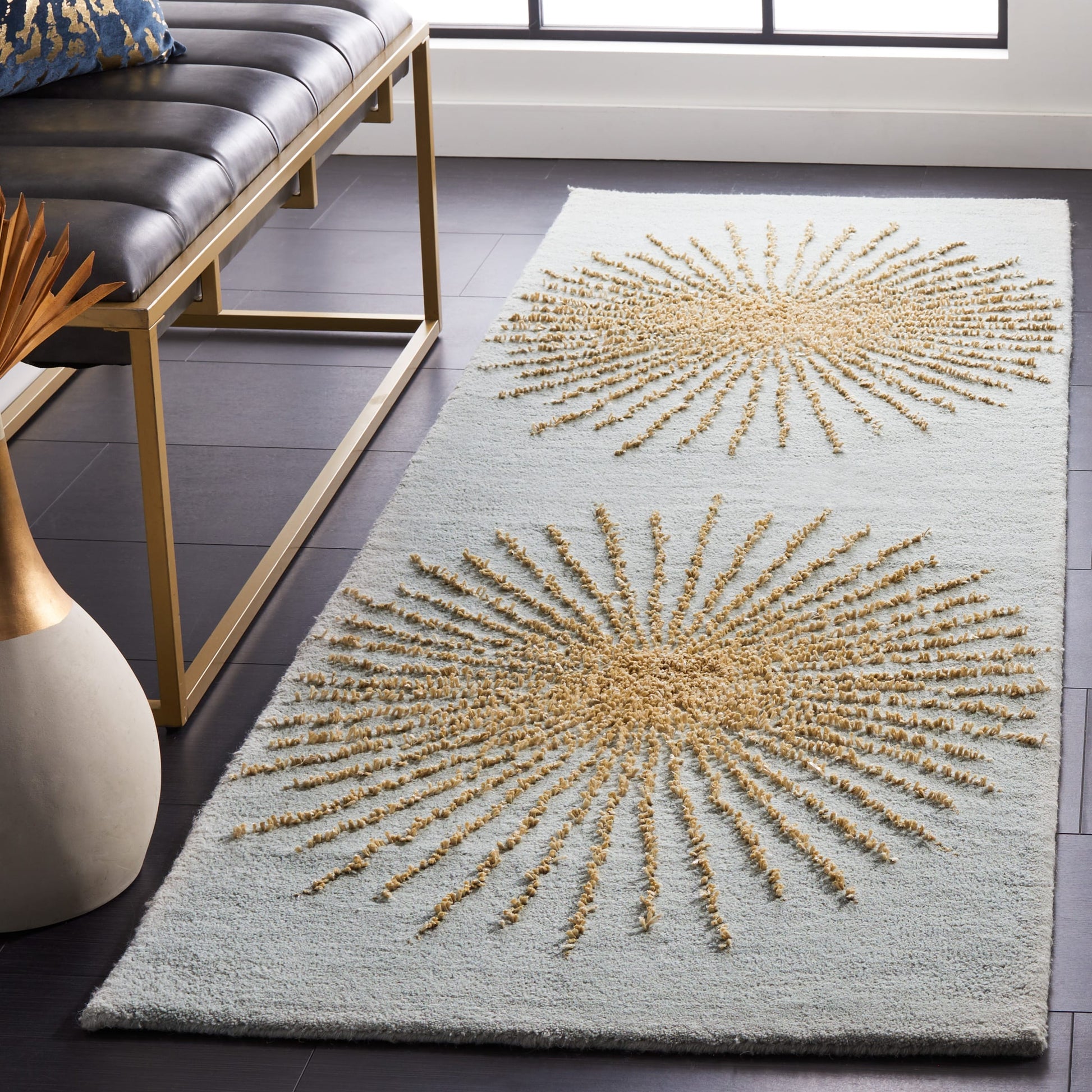 Handmade Soho Marsilia Burst New Zealand Wool Rug