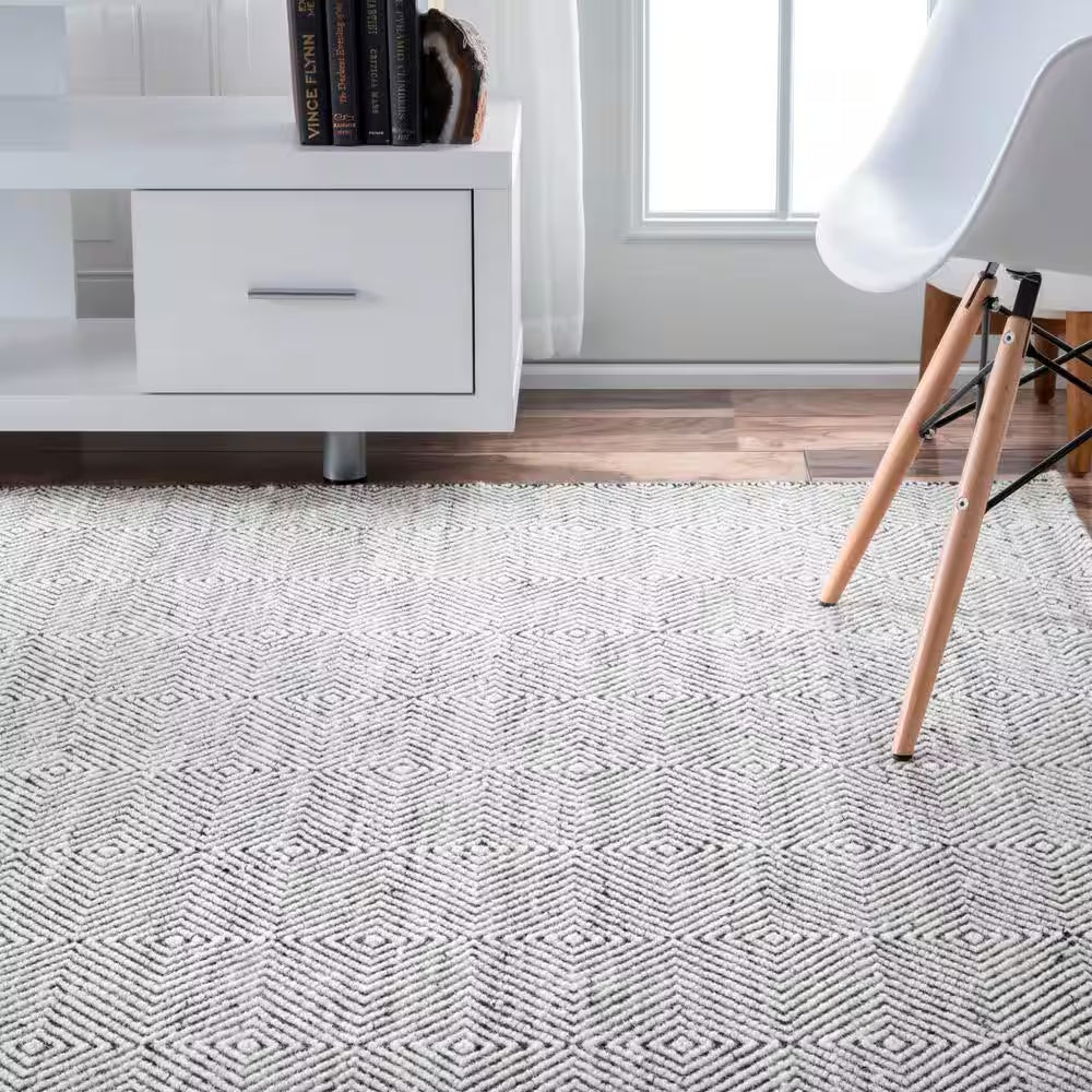 Agoja Contemporary Diamonds Ivory 5 Ft. X 8 Ft. Area Rug